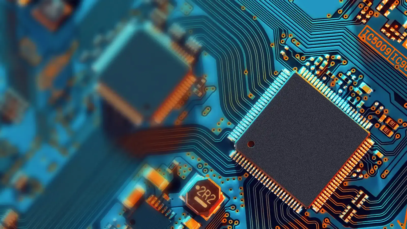 elektronic semiconductor vonardenne Elektronik Halbleiter Elemente auf Leiterplatte